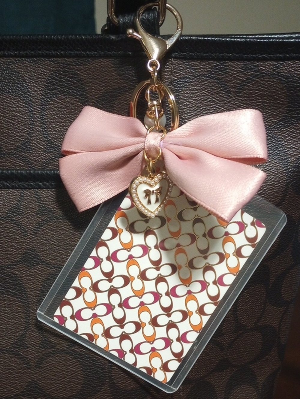 Coach Playing Card With Fashion Keychain